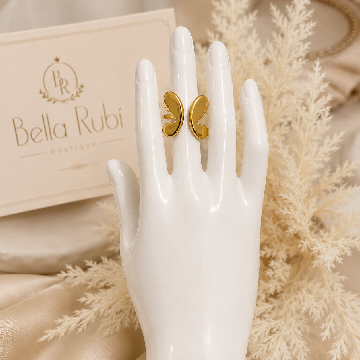 Butter-Fly Ring