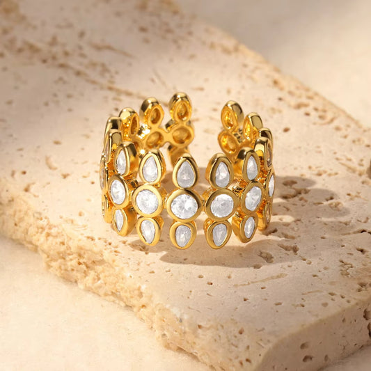 Little luxe flower ring