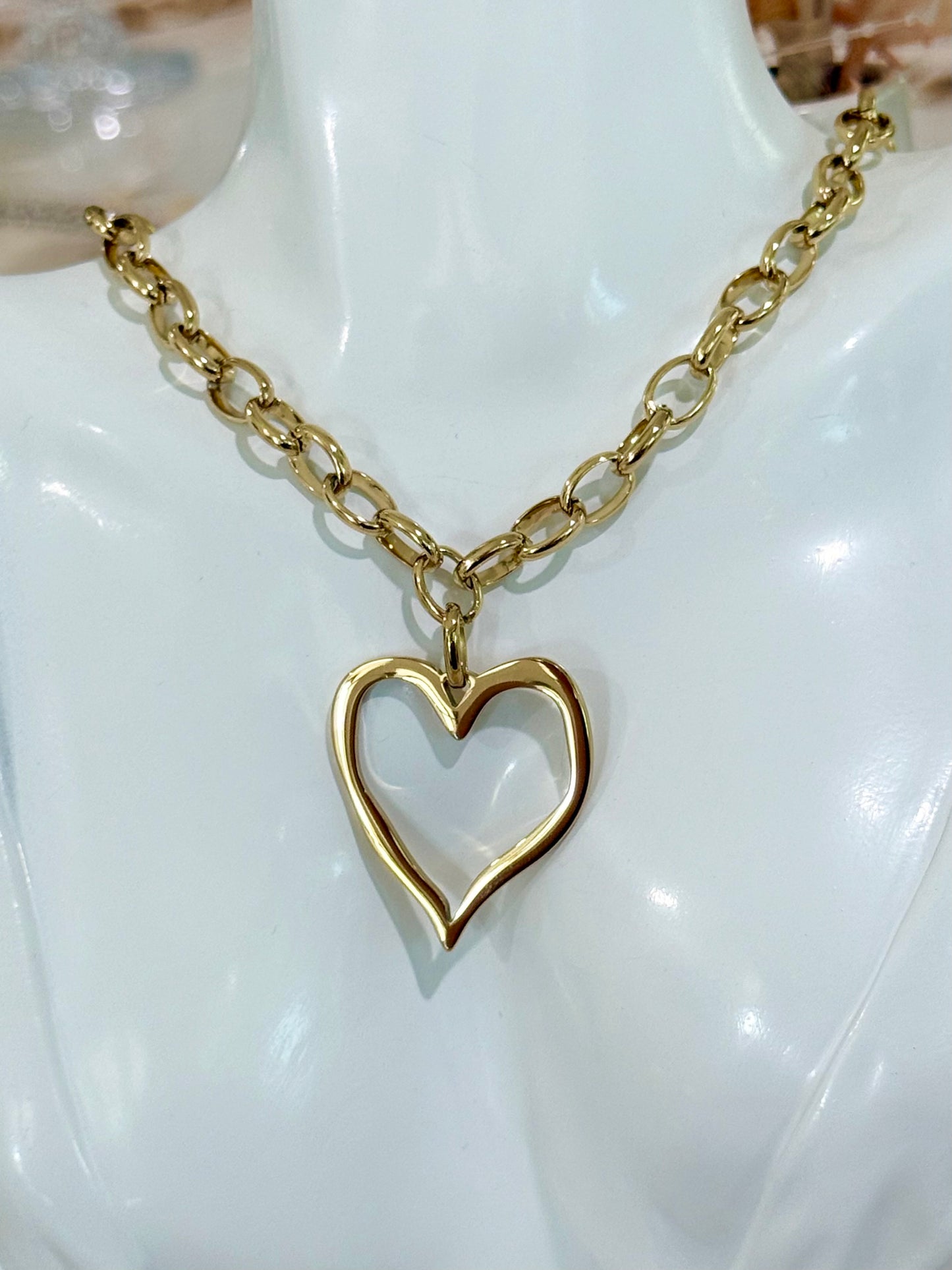 Sweetheart necklace chain