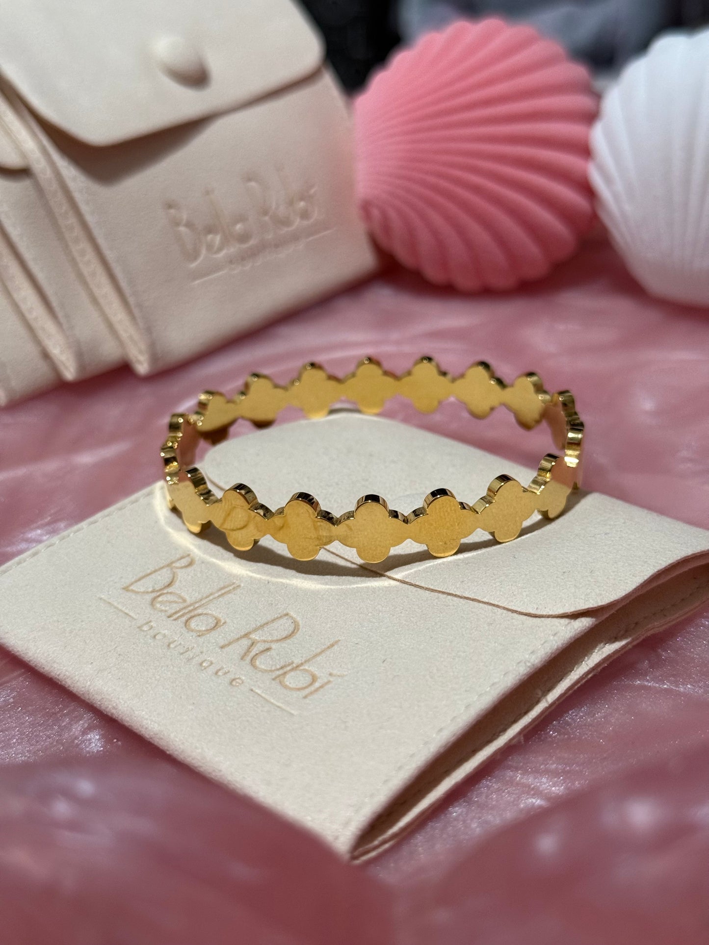 Sandy bracelet