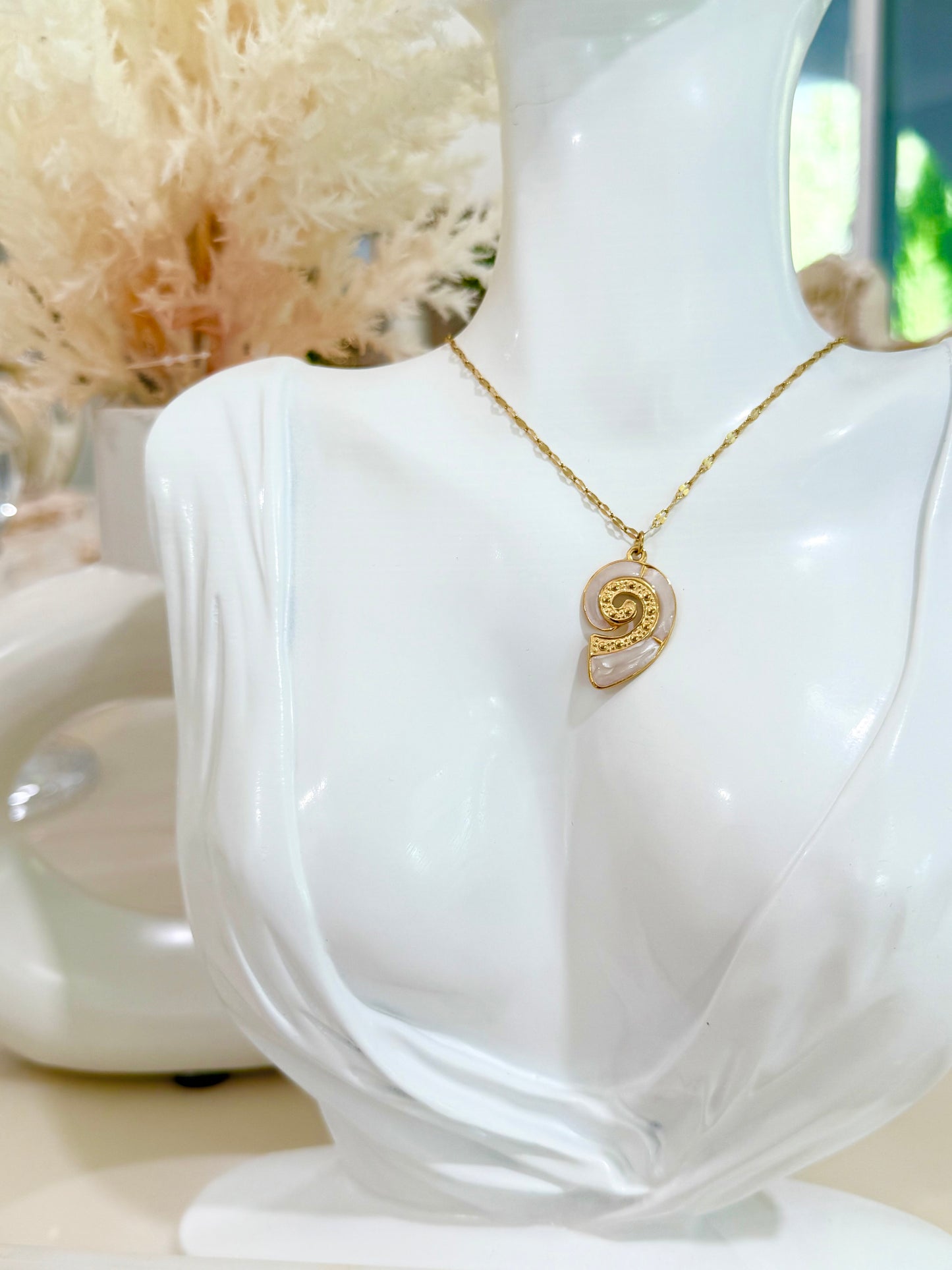 Sea Mother of Pearl Pendant