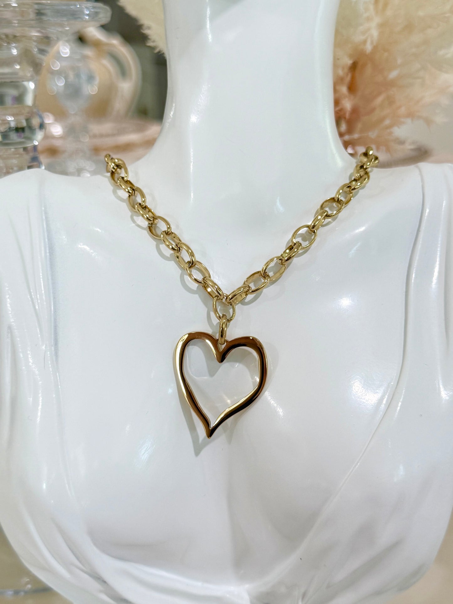 Sweetheart necklace chain