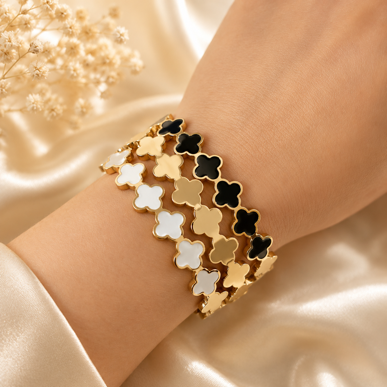 Sandy bracelet