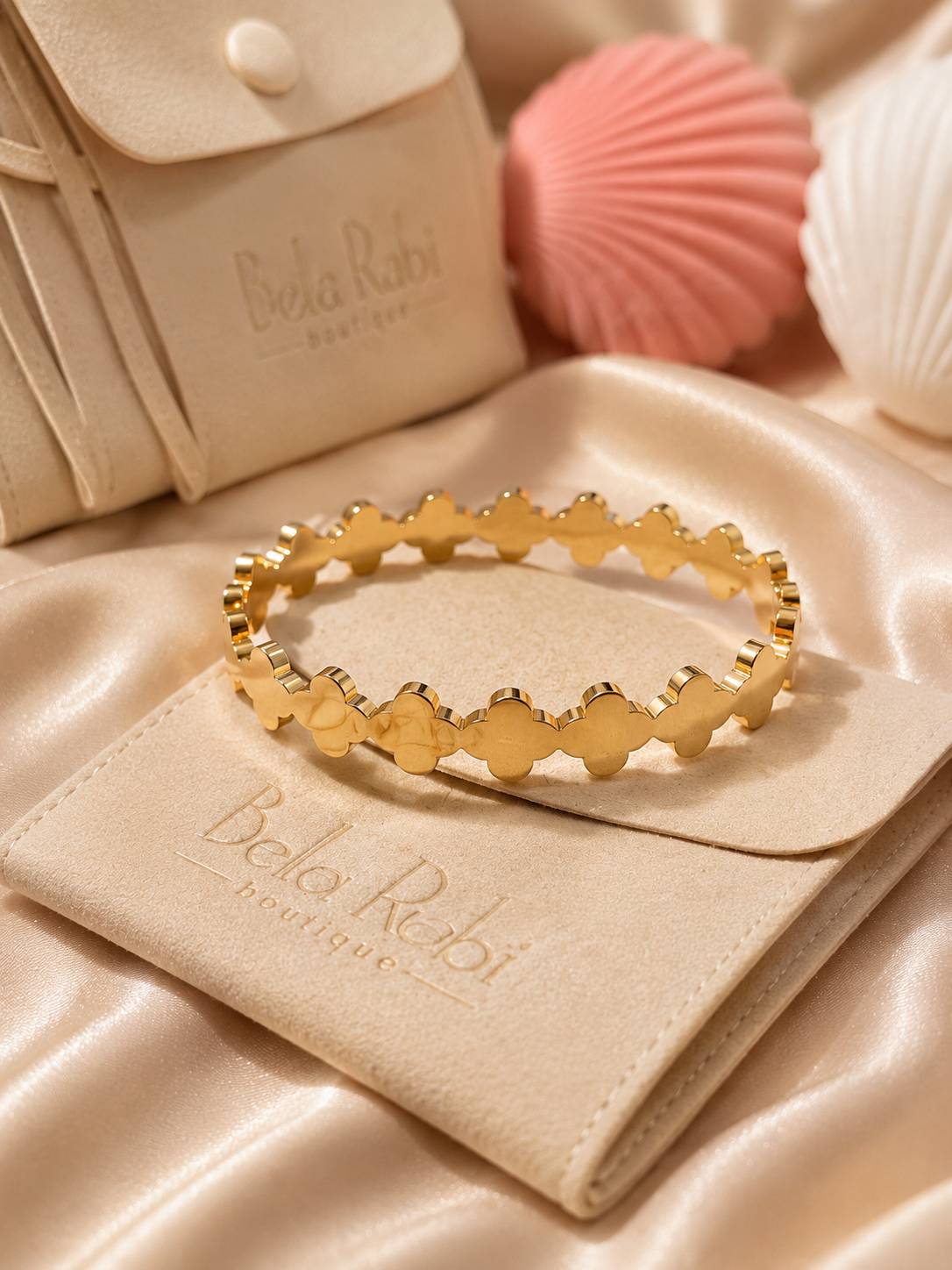 Sandy bracelet
