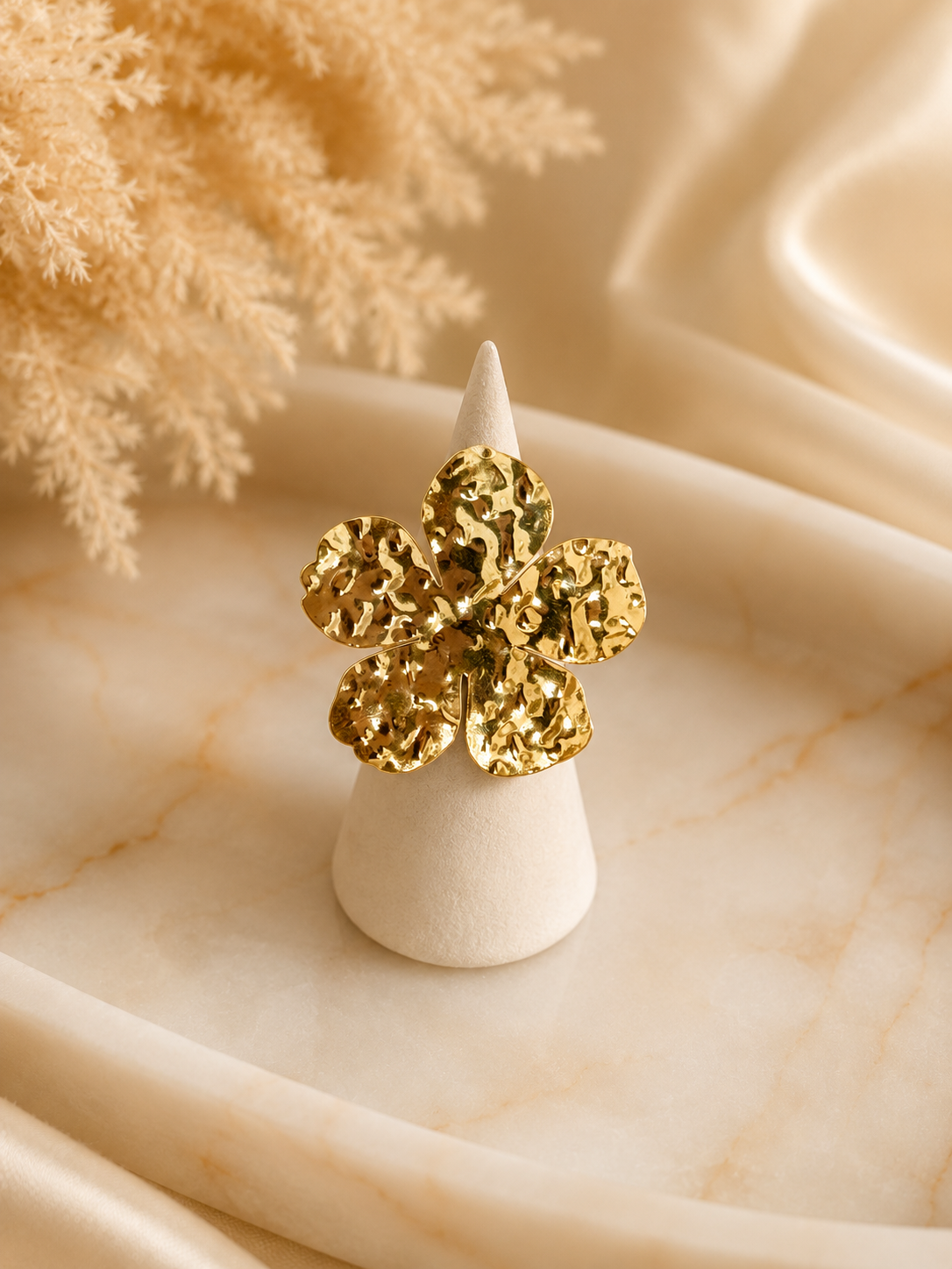 Flower Bomb Ring