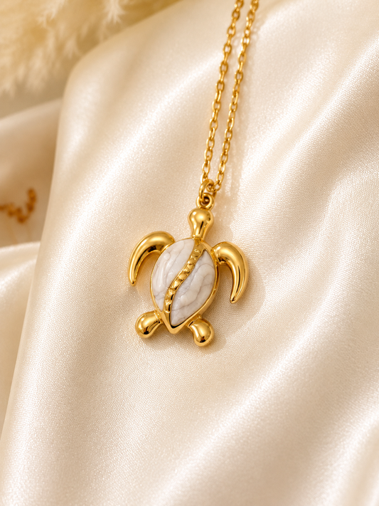 Cece Turtle Necklace