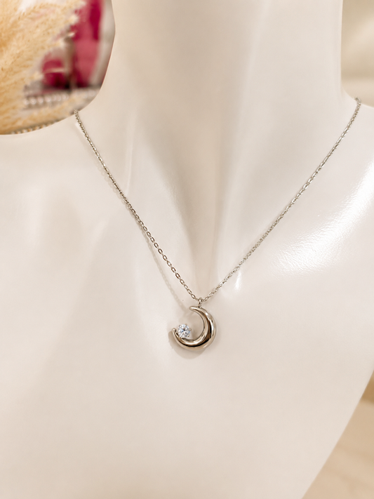 Luna Pendant