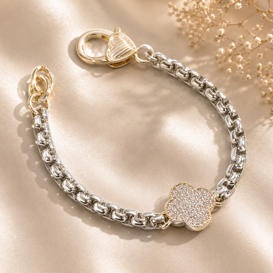 Clover Charm Chain Bracelet