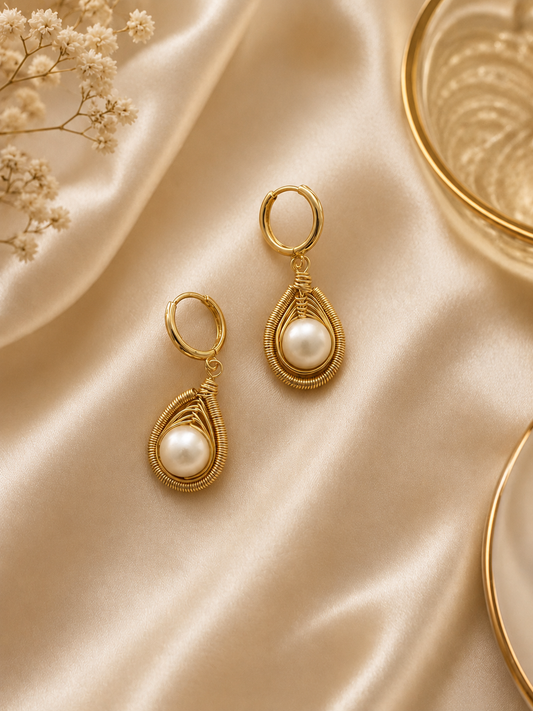 Vanilla Pearl Earrings