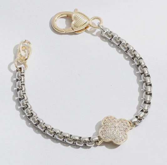 Clover Charm Chain Bracelet